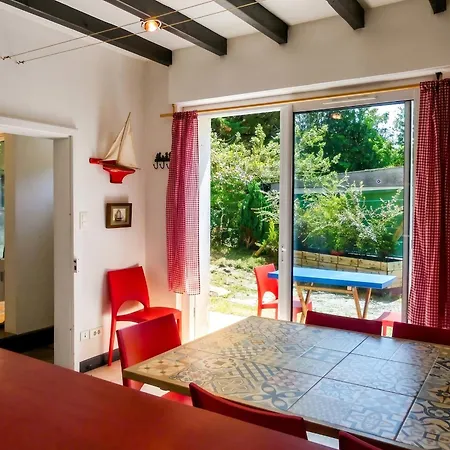 Maison De Chaleureuse Près D'assérac Avec Grand Jardin