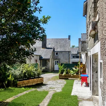 Maison De Chaleureuse Près D'assérac Avec Grand Jardin Assérac
